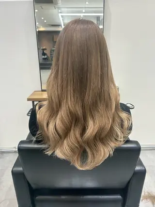 ロング カラー ENA💗NEXT /ハイトーンエクステのヘアスタイル