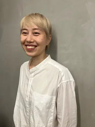 ショート 似合わせカットカラー 👩MINAのヘアスタイル