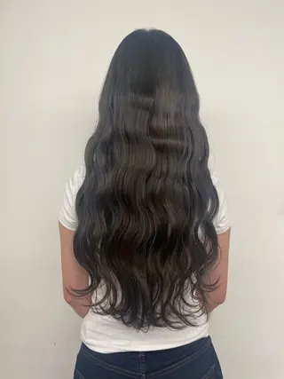 ロング カラー 小澤 わかなのヘアスタイル