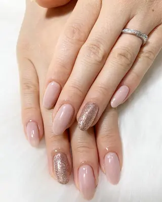 ネイル 渡邊 亜貴のネイルデザイン