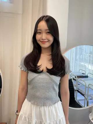 ロング カラー レイヤーカット🎀 kanaのヘアスタイル