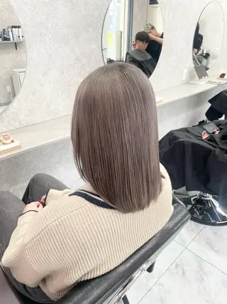 ミディアム 🦋ハイトーン🦋 石山 希理🦋のヘアスタイル