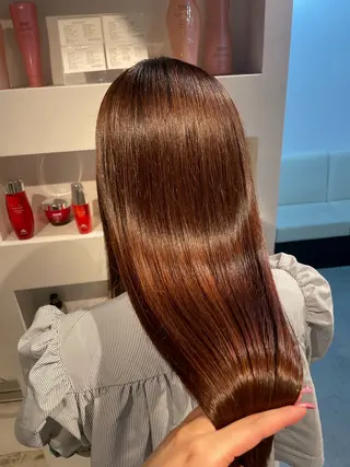 ロング カラー AITOKYO Ｓ渋谷所属・渋谷/ハイトーン/ ブリーチ/歩夢のヘアスタイル