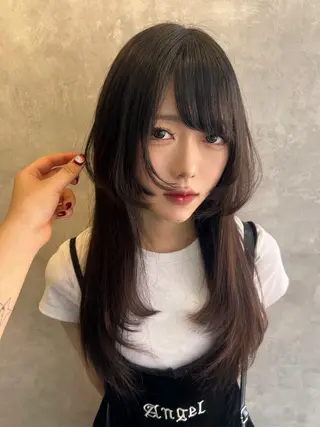 ロング 岡本 桜子 🌸のヘアスタイル