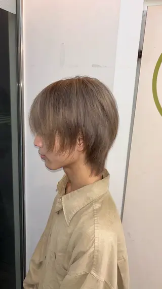 カラー メンズ ハイトーンカラー特化 🐾小林舞衣🌙のヘアスタイル