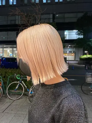 ショート カラー 加藤 利基のヘアスタイル