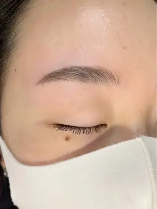 アイブロウ ⚪️恵比寿/代官山 naitou⚪️のマツエク・マツパデザイン