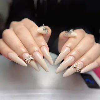 ネイル Queen Nail 柏店　クイーンネイルのネイルデザイン