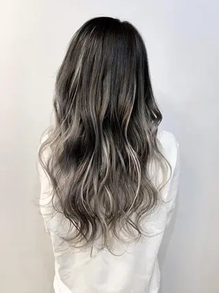 カラー Hair Design ViVi所属・金澤 愛のヘアスタイル