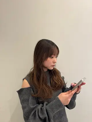 ロング ヘアアレンジ ベージュカラー/長岡 レイヤーカット/コウのヘアスタイル