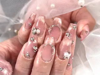 ネイル 🍓リスブラン MELのネイルデザイン