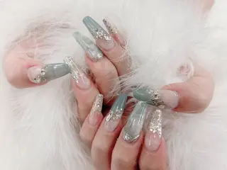 ネイル ネイルサロンクイーン 東京/新宿/大久保のネイルデザイン