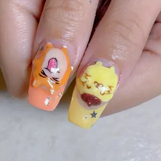 ネイル mimi 高石桃朱のネイルデザイン