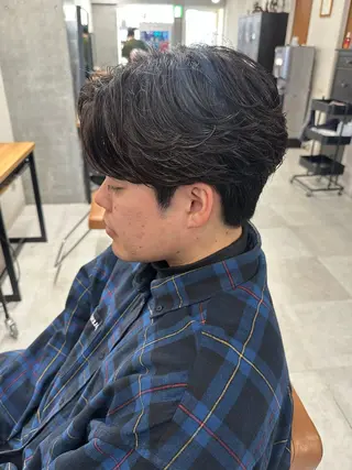 ミディアム パーマ メンズ メンズ似合わせ🪞 リピート率No.1のヘアスタイル