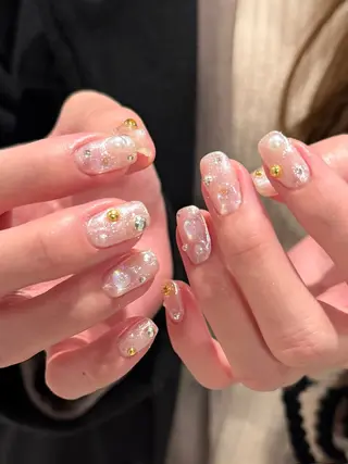 ネイル REHTOF ｜朝7時Open☀️のネイルデザイン