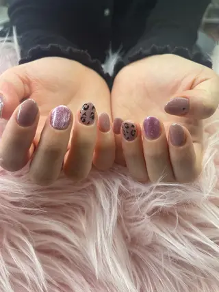 ネイル ネイルサロンキュアイスト所属・キュアイスト アコパラジェル調布のネイルデザイン