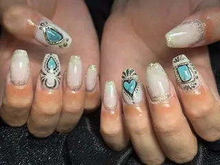 ネイル ✴︎ Delightのネイルデザイン