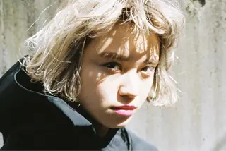 カラー pole/apartment所属・💓パーマ，💗 レイヤーカットのヘアスタイル