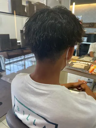 パーマ メンズ ザクザクレイヤー 🍀/ブリーチ/小田のヘアスタイル