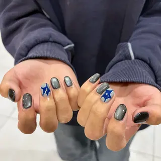 ネイル GRANDEUR焼津 Nana🦖のネイルデザイン