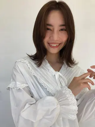 ミディアム カラー 🤍オオカワ レイナ🤍のヘアスタイル