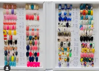 ネイル Nspa&MissonsNail所属・Jessie Leeのネイルデザイン