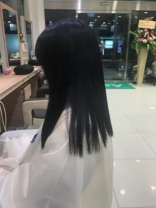 ロング カラー 縮毛矯正/髪質改善 /韓国風　山川春輝のヘアスタイル