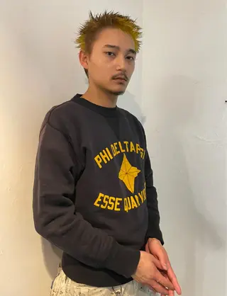 ショート カラー メンズ スパイラルパーマ 🌐hina⭐️のヘアスタイル