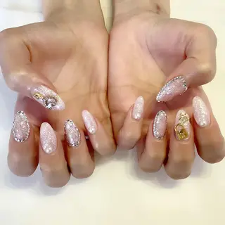 ネイル 💎🐰 saki. m 🐰💎のネイルデザイン