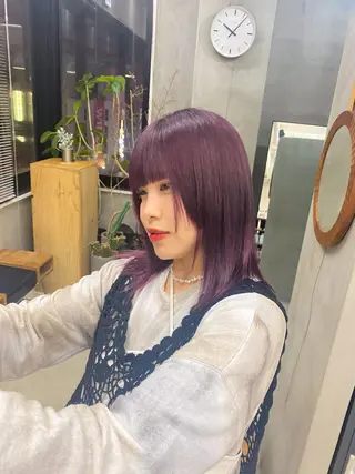 ミディアム カラー 村田 春歌のヘアスタイル