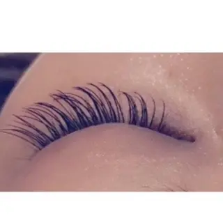 マツエク・マツパ しもかわ かほのヘアスタイル