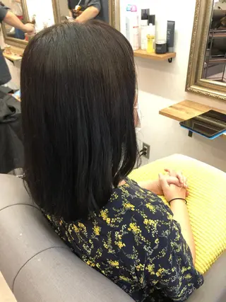 セミロング 齋藤 真由のヘアスタイル