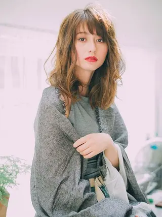 セミロング カラー パーマ ハイライト&曲がる 縮毛矯正特化 玉置のヘアスタイル