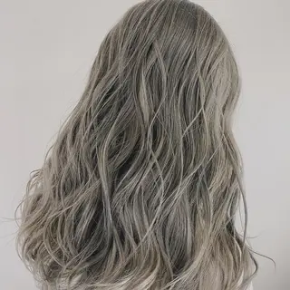 ロング 上川 開生のヘアスタイル