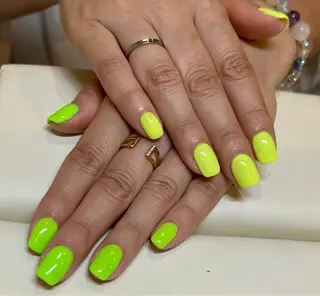 ネイル REMIA 横須賀中央店所属・REMIA 羽鳥のネイルデザイン