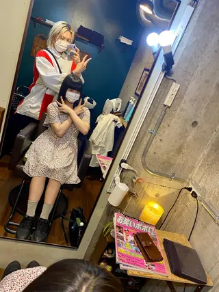 セミロング ✂︎美容師芸人👑 コモリギャルソンのヘアスタイル