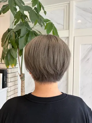 ショート カラー 美容室SEASON所属・徳田 勇貴のヘアスタイル