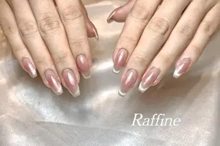 ネイル RAFFINE haru🦋🩵のネイルデザイン