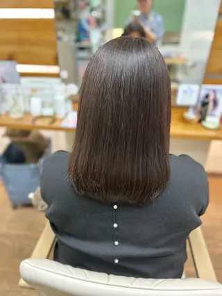 ミディアム 神谷 千明のヘアスタイル