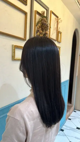 ロング カラー 河野 穂香のヘアスタイル