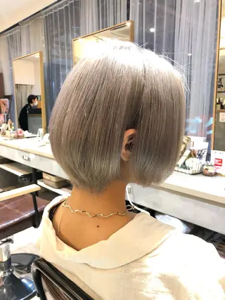 ショート カラー ブリーチカラー🌈 石垣翔太のヘアスタイル