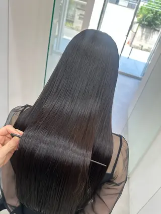 ロング 大塚 夏生のヘアスタイル