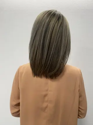 ミディアム カラー ✴︎ヒラガカナ✴︎ ECLAT HAIRのヘアスタイル