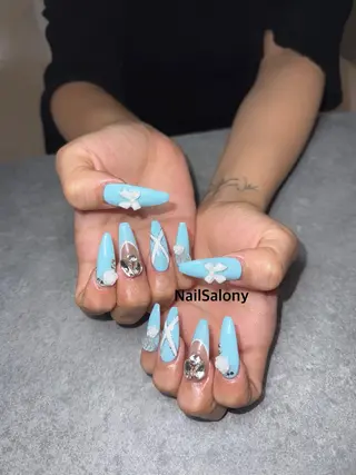 ネイル Nail Salon yのネイルデザイン