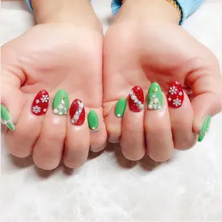 ネイル マジックミラー所属・マジック ミラーのネイルデザイン