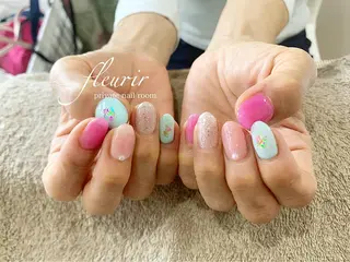 ネイル フルリール 【プライベートサロンのネイルデザイン