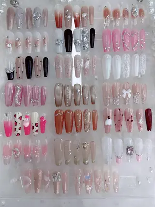 ネイル ロータス Naのネイルデザイン