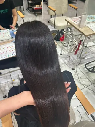 ꪆৎ平行アーチ ྀི ワカナの眉毛・アイブロウイメージ