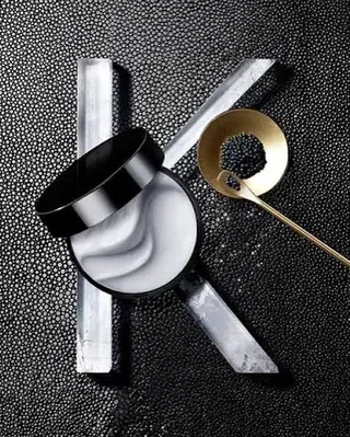 ロング カラー 横浜Lapisあゆみ ハイトーン/エクステのヘアスタイル