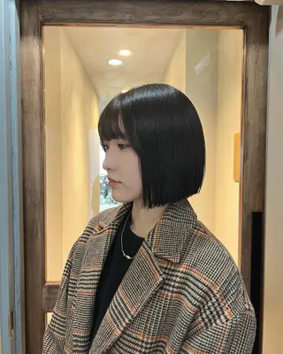 ショート カラー akane/ベージュ /オリーブ/ブラウンのヘアスタイル